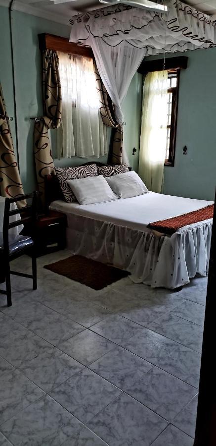 Family Nest Guesthouse Kisumu Luaran gambar