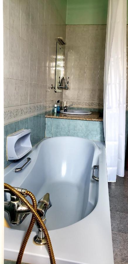 Family Nest Guesthouse Kisumu Luaran gambar