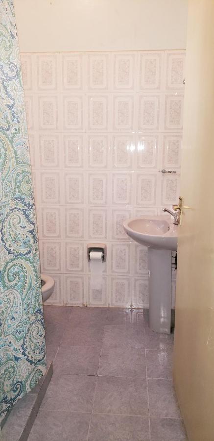 Family Nest Guesthouse Kisumu Luaran gambar